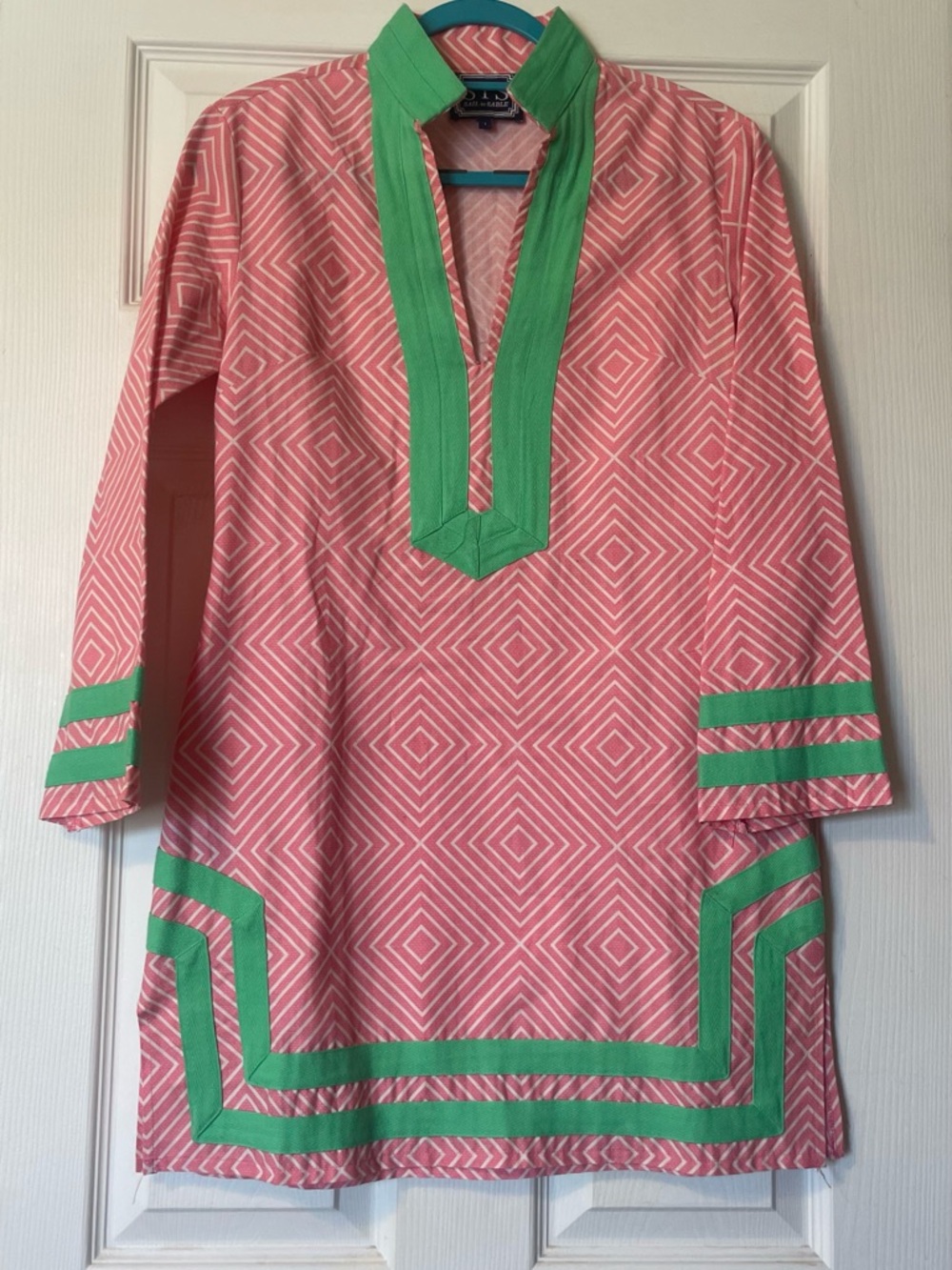 Sail to Sable Coral-Pink Tunic dress with Mint Green Trim - Picture 3 of 6